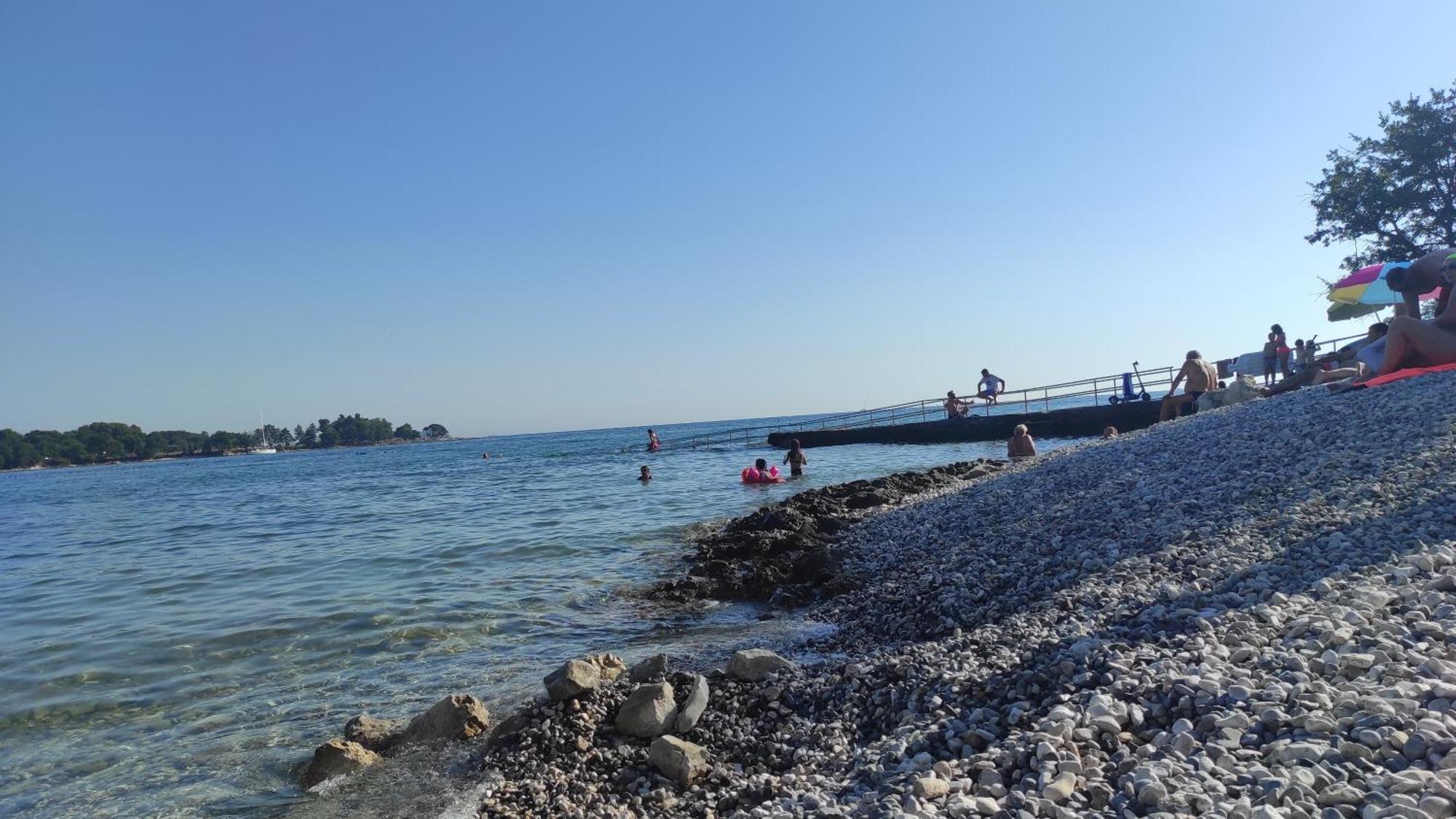 App Karmen With Free Parkig Daire Poreč Dış mekan fotoğraf