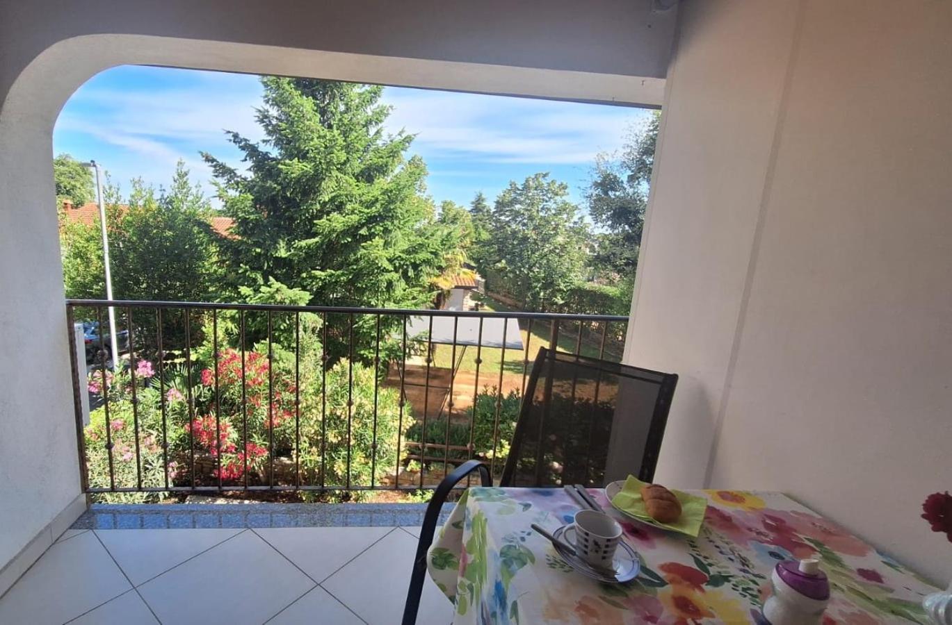 App Karmen With Free Parkig Daire Poreč Dış mekan fotoğraf