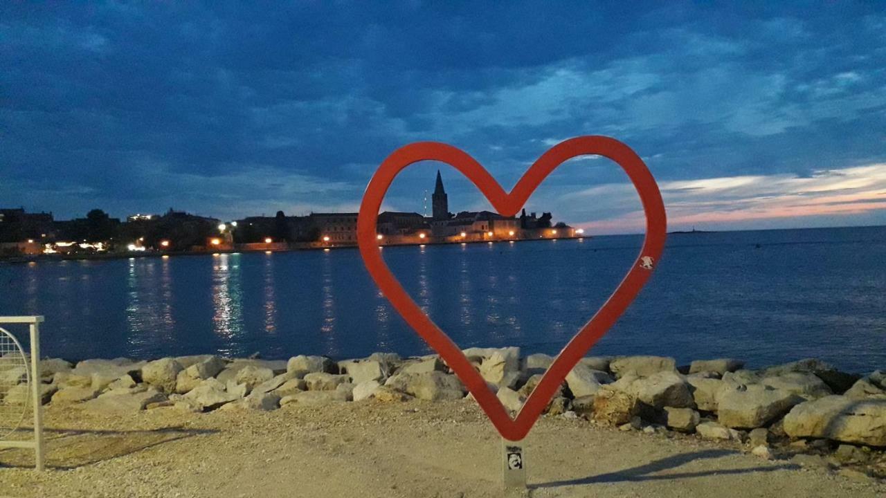 App Karmen With Free Parkig Daire Poreč Dış mekan fotoğraf